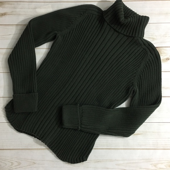 Tangents Dark Forest Green Turtleneck 